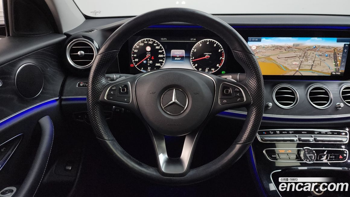 Mercedes-Benz E-Class 2017