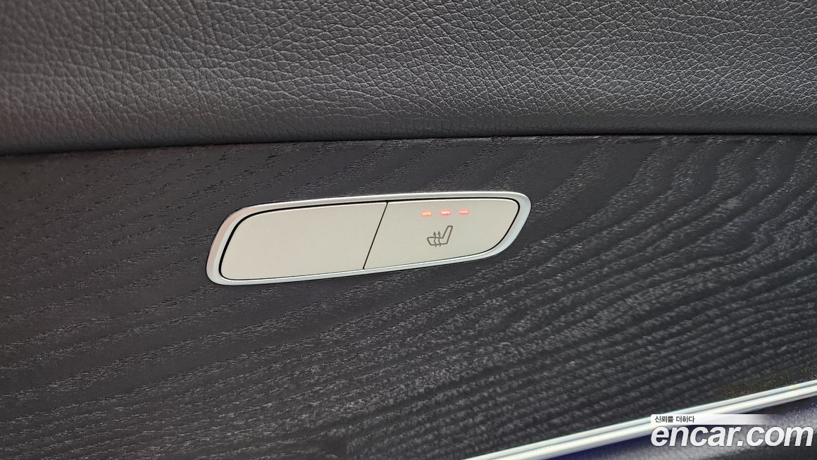 Mercedes-Benz E-Class 2017