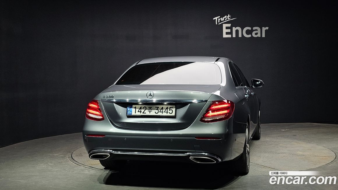Mercedes-Benz E-Class 2019