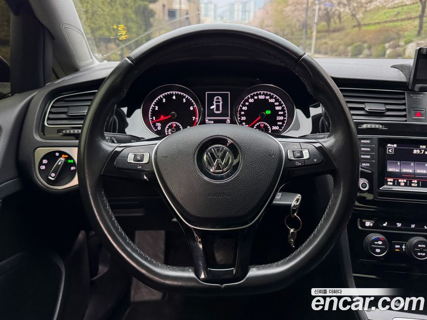 Volkswagen Golf 2014