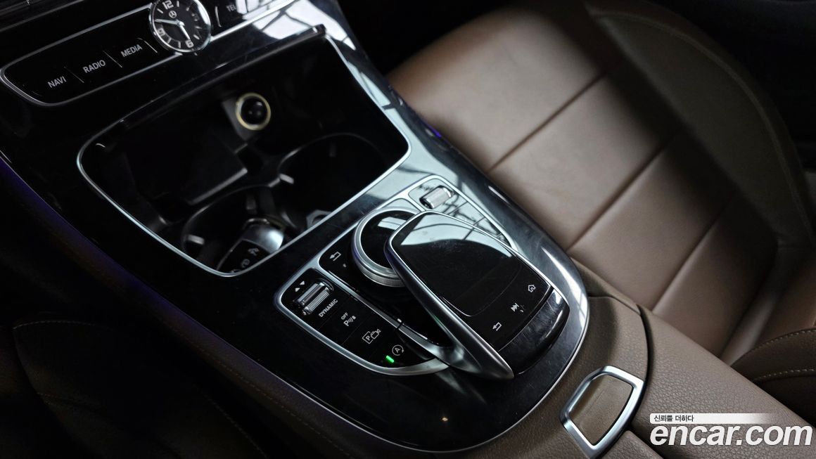 Mercedes-Benz E-Class 2018