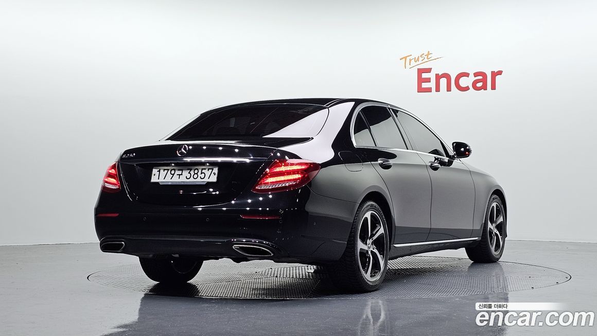 Mercedes-Benz E-Class 2020
