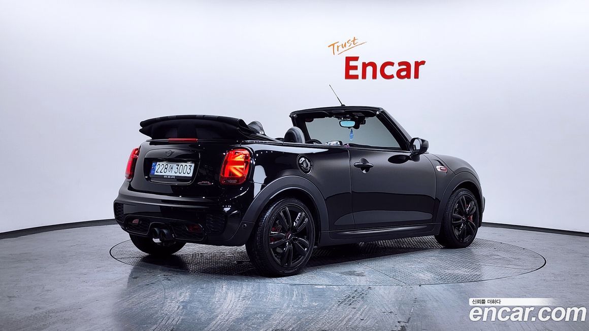 Mini Cooper Convertible 2021