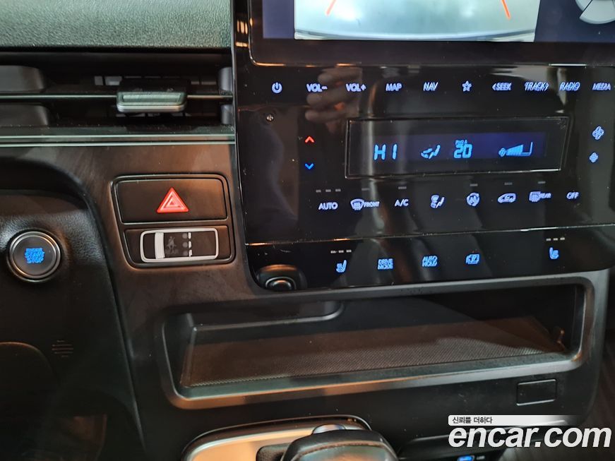 Hyundai Staria 2022