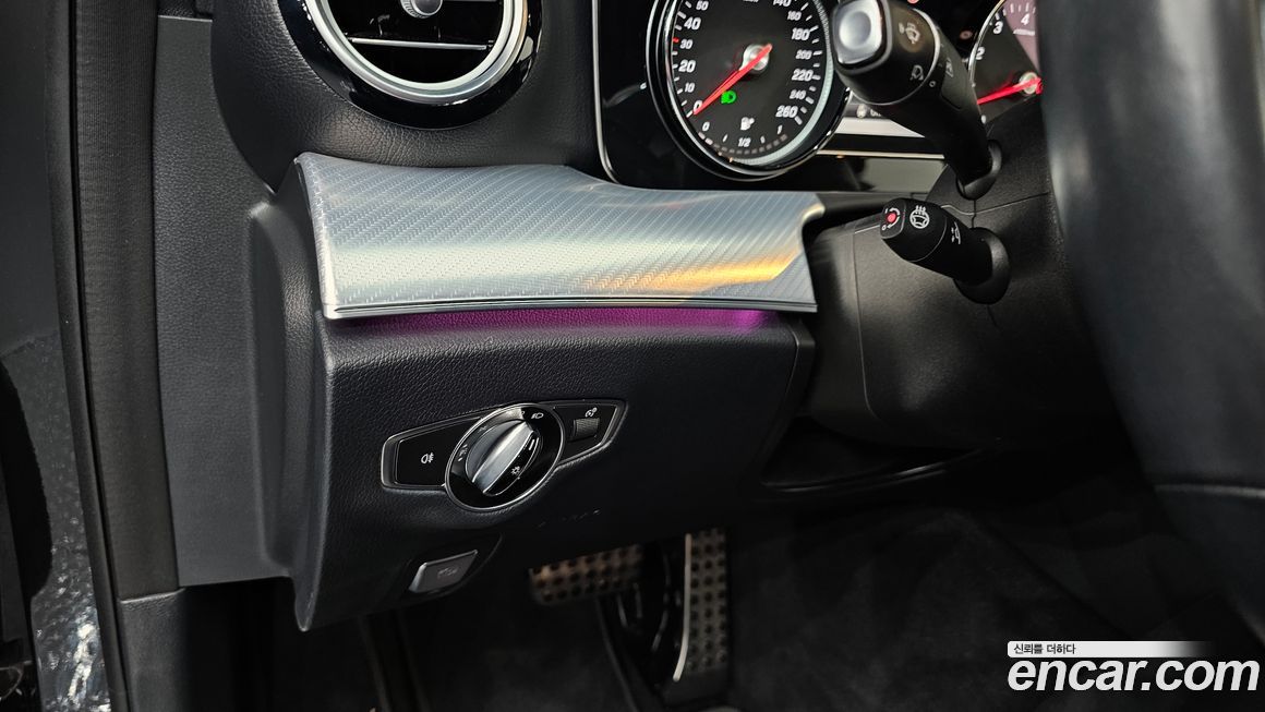 Mercedes-Benz E-Class 2020