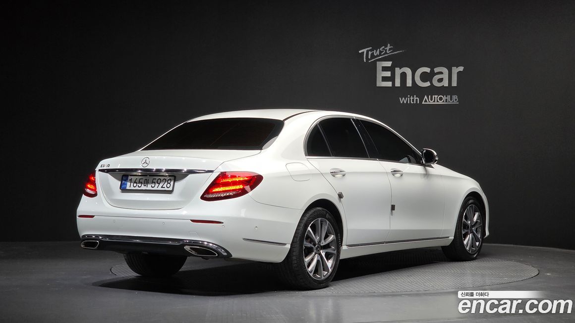 Mercedes-Benz E-Class 2018