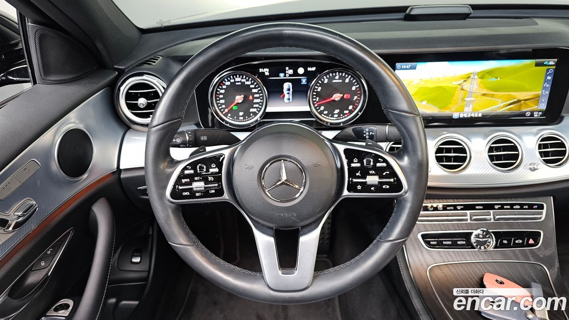 Mercedes-Benz E-Class 2020