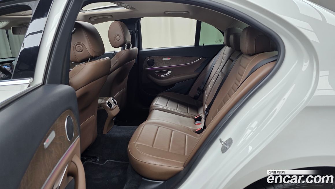 Mercedes-Benz E-Class 2018