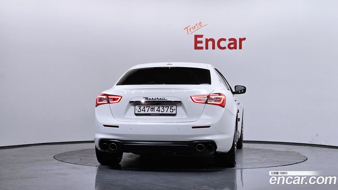 Maserati Ghibli 2019