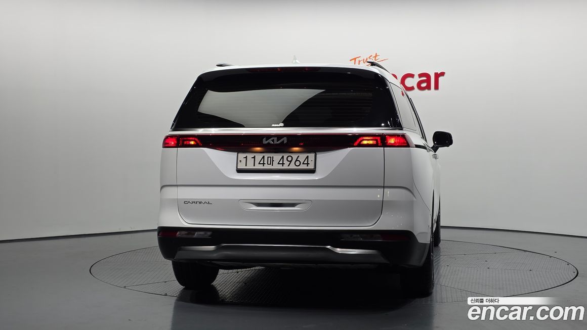Kia Canival 2023