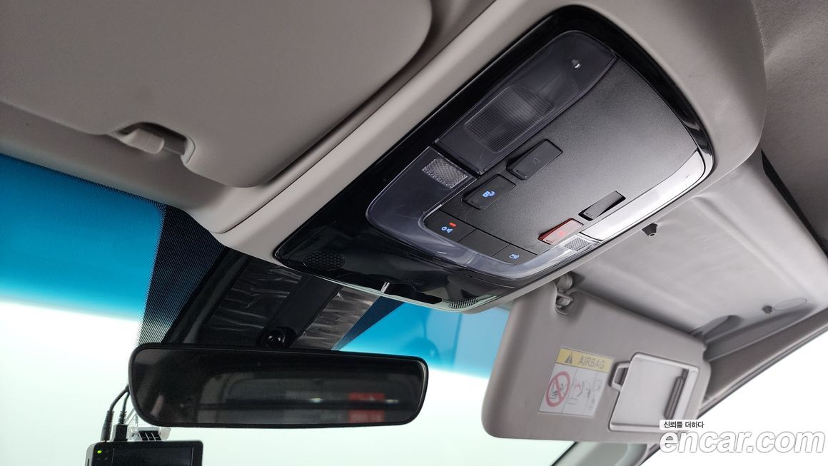 Hyundai Staria 2023