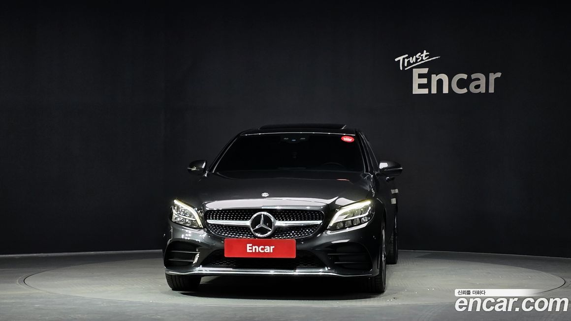 Mercedes-Benz C-Class 2021