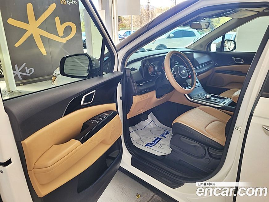 Kia Canival 2021