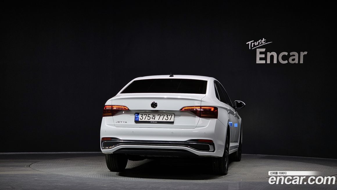 Volkswagen Jetta 2023