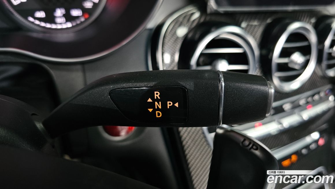 Mercedes-Benz GLC-Class 2018