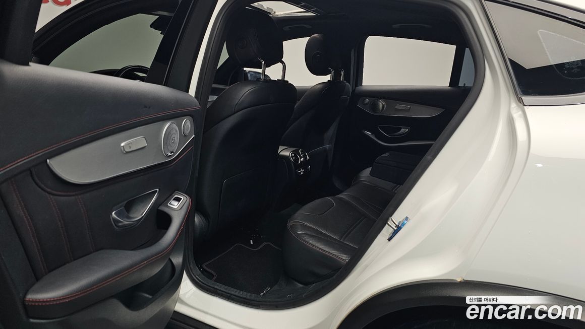 Mercedes-Benz GLC-Class 2018