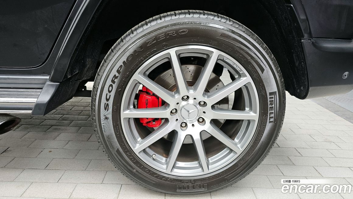 Mercedes-Benz G-Class 2019