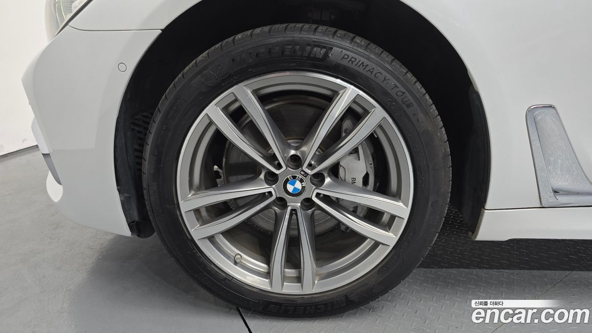 BMW 7-Series 2018