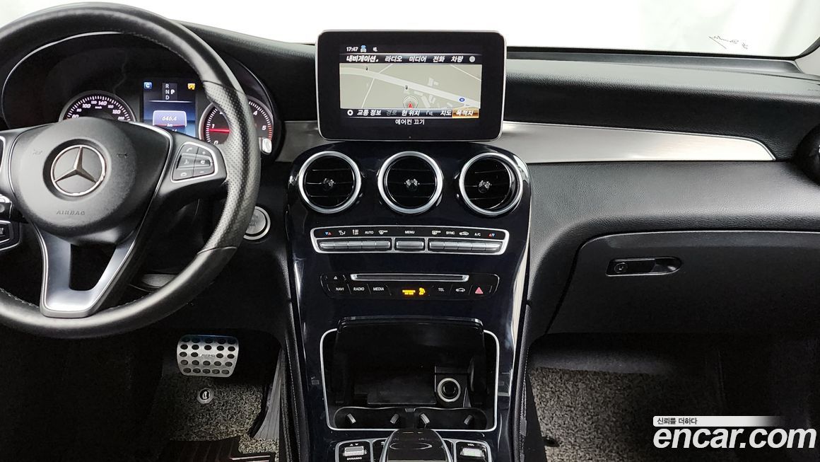 Mercedes-Benz GLC-Class 2018