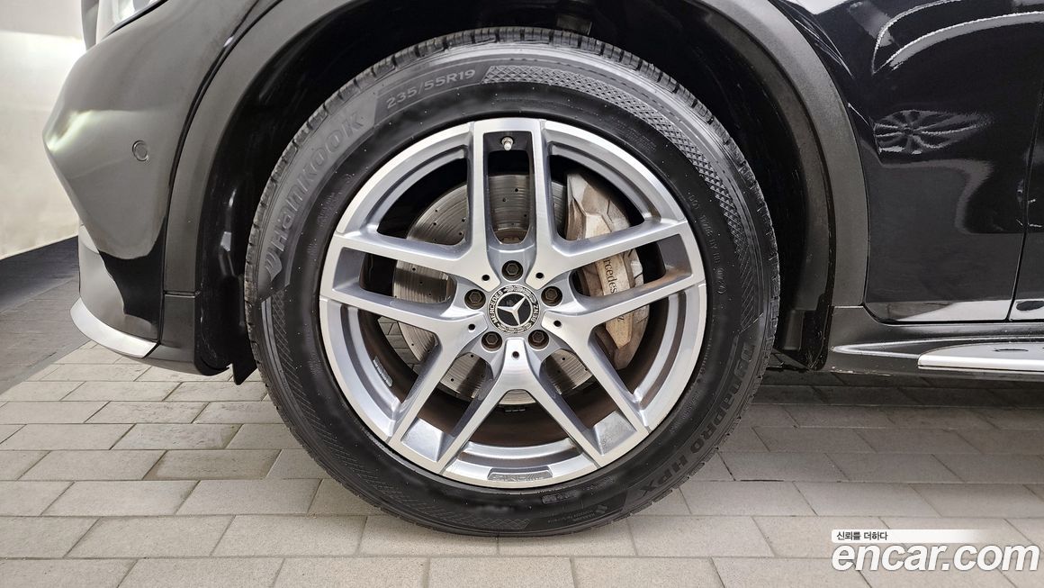 Mercedes-Benz GLC-Class 2018