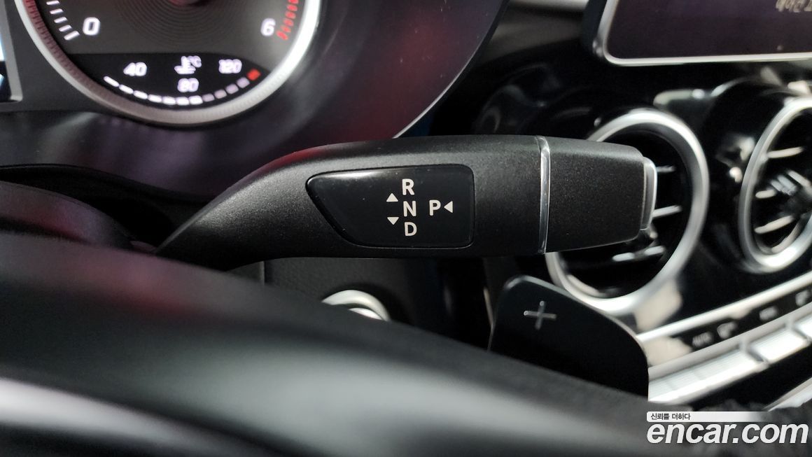 Mercedes-Benz GLC-Class 2018