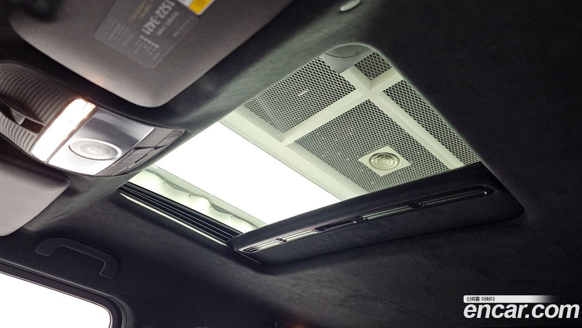 Mercedes-Benz G-Class 2019