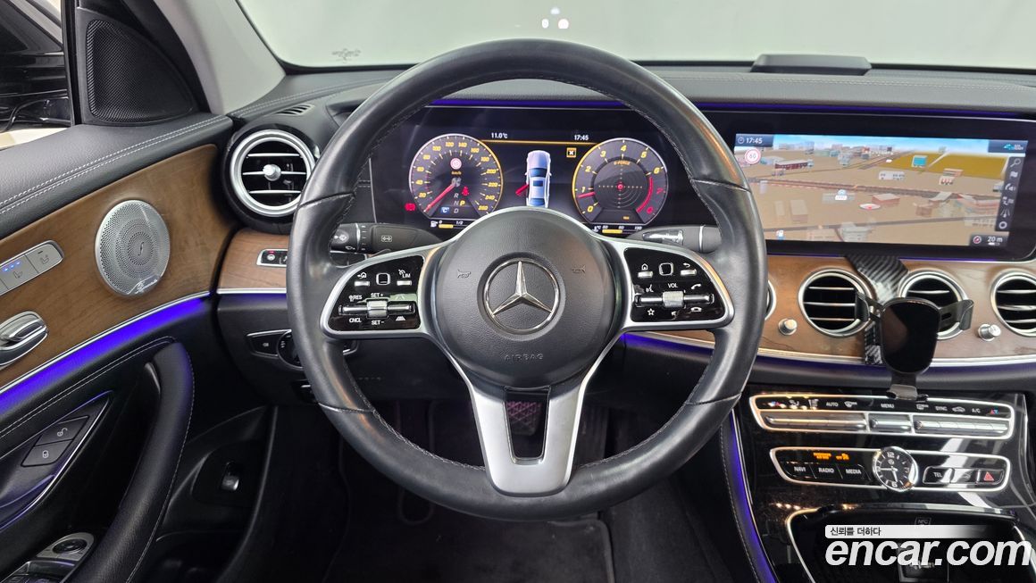 Mercedes-Benz E-Class 2020