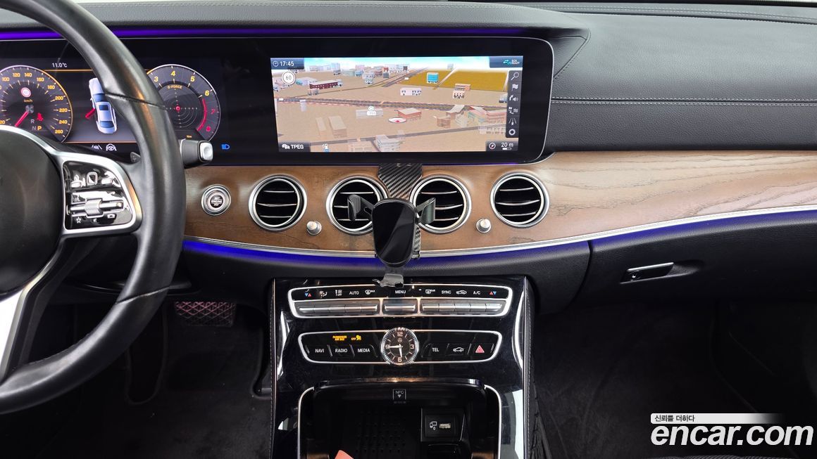 Mercedes-Benz E-Class 2020