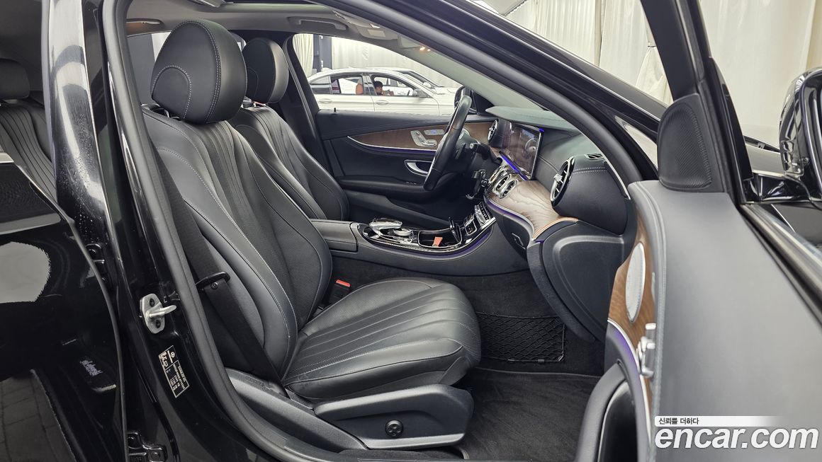 Mercedes-Benz E-Class 2020