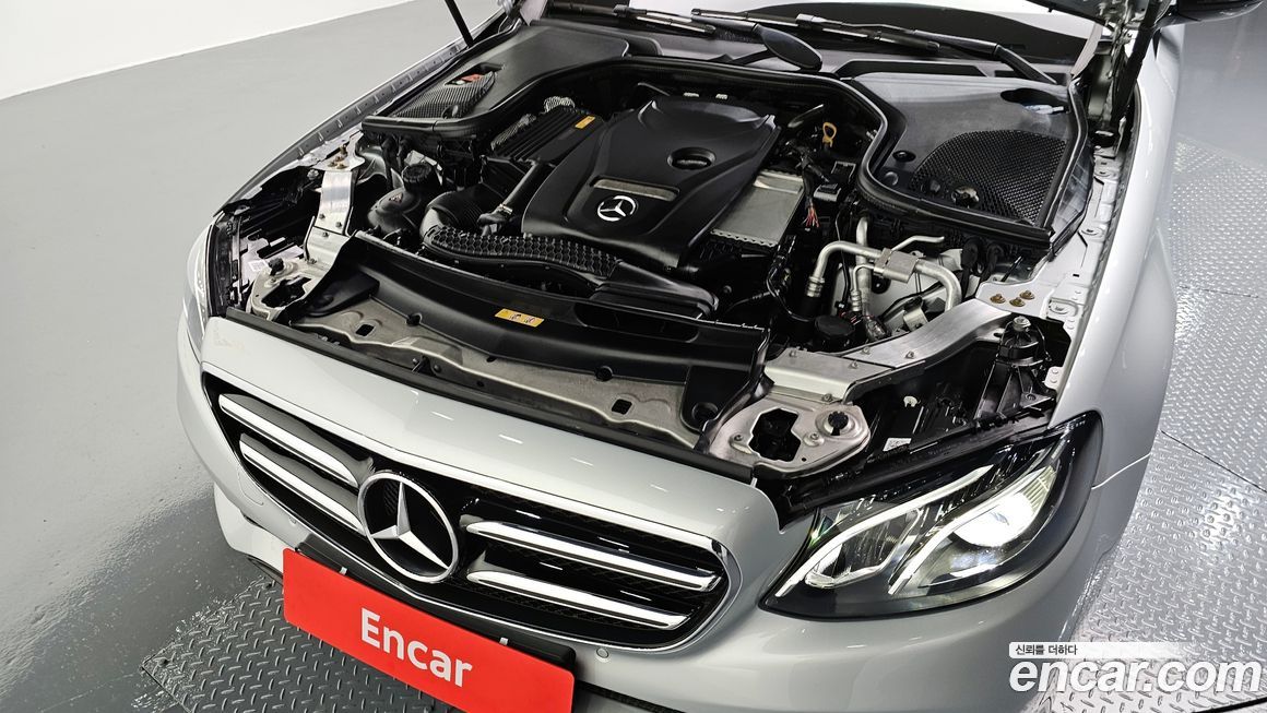 Mercedes-Benz E-Class 2020