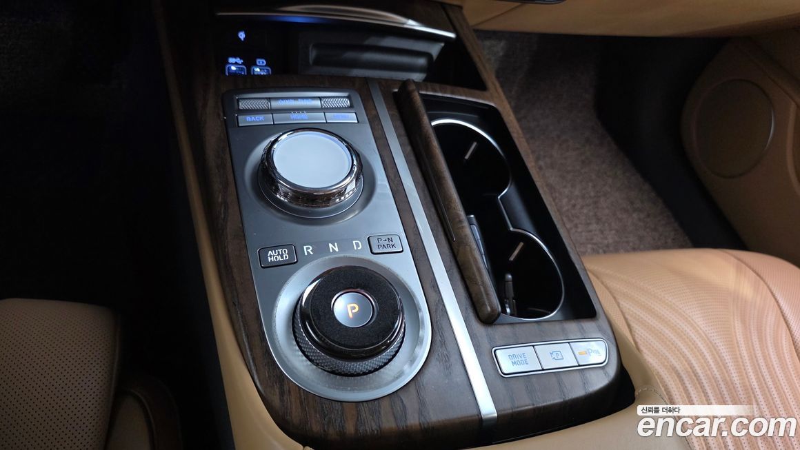 Genesis G80 2023