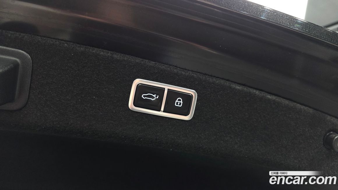 Genesis G80 2023