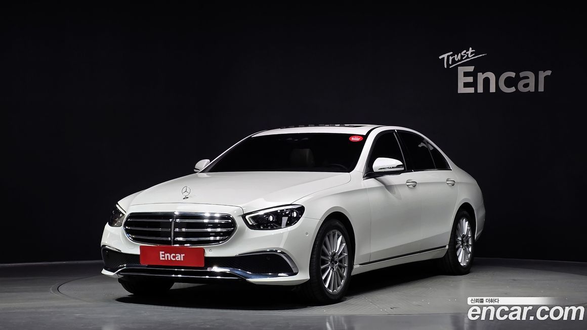 Mercedes-Benz E-Class 2021