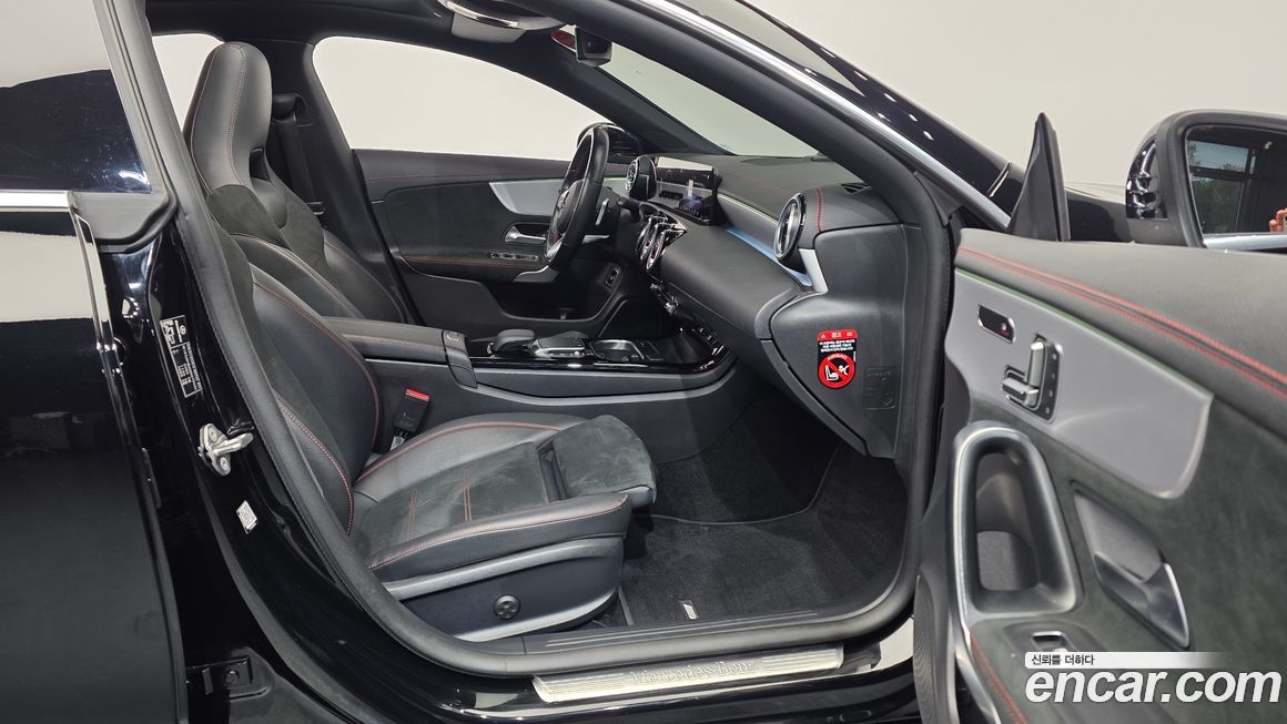 Mercedes-Benz CLA-Class 2022