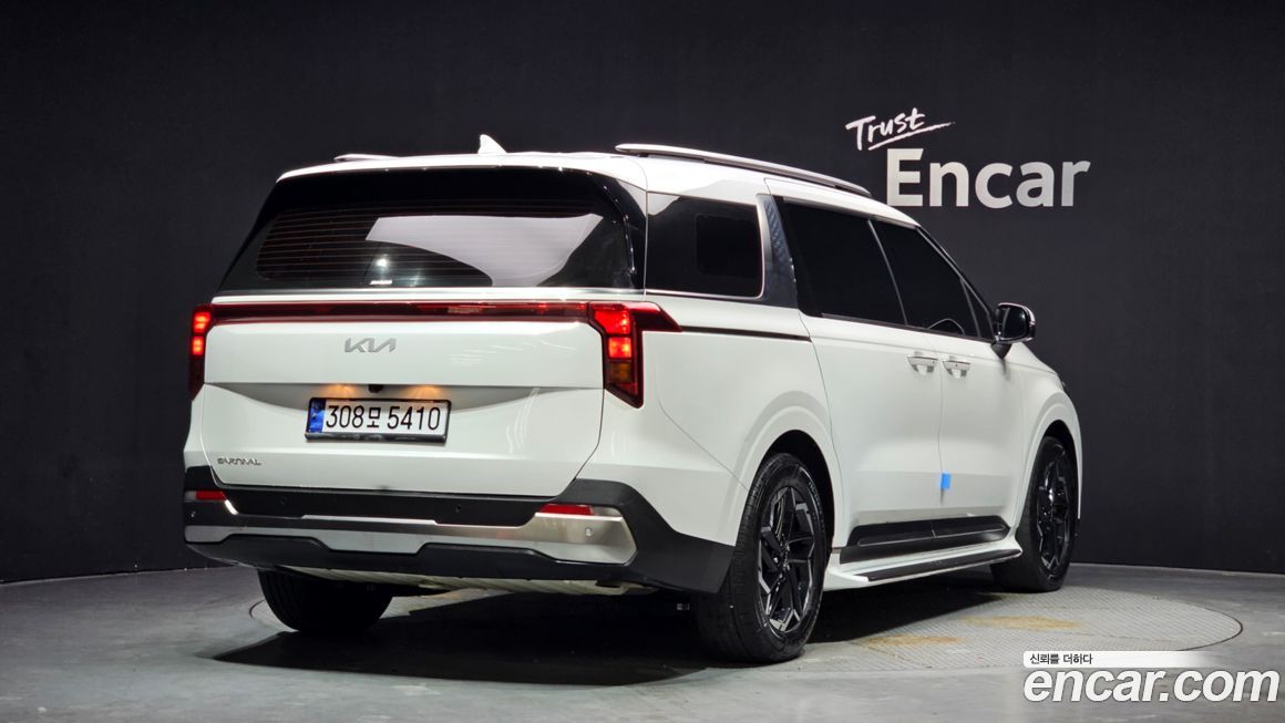 Kia Canival 2024