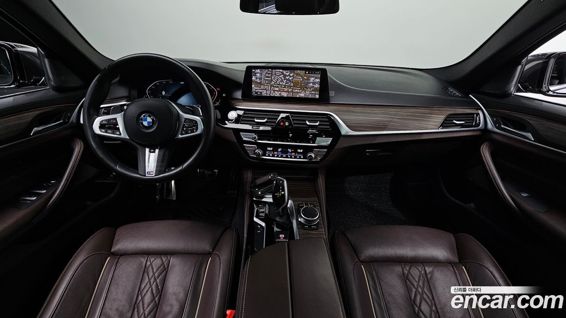 BMW 5-Series 2020