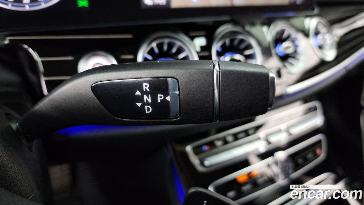 Mercedes-Benz CLS-Class 2019