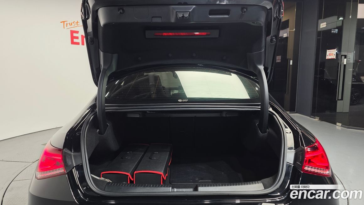 Mercedes-Benz CLA-Class 2022