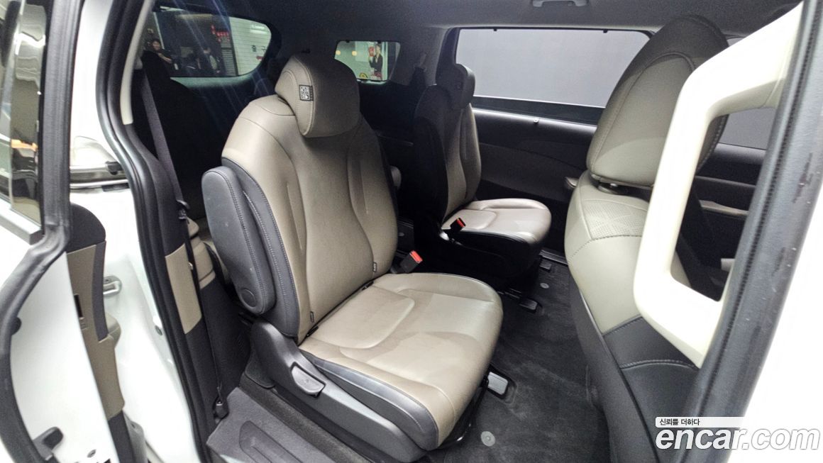 Kia Canival 2024
