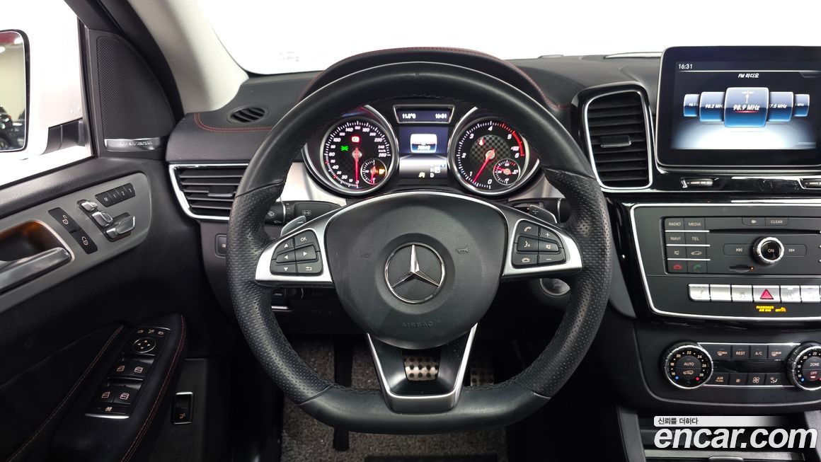 Mercedes-Benz GLE-Class 2018