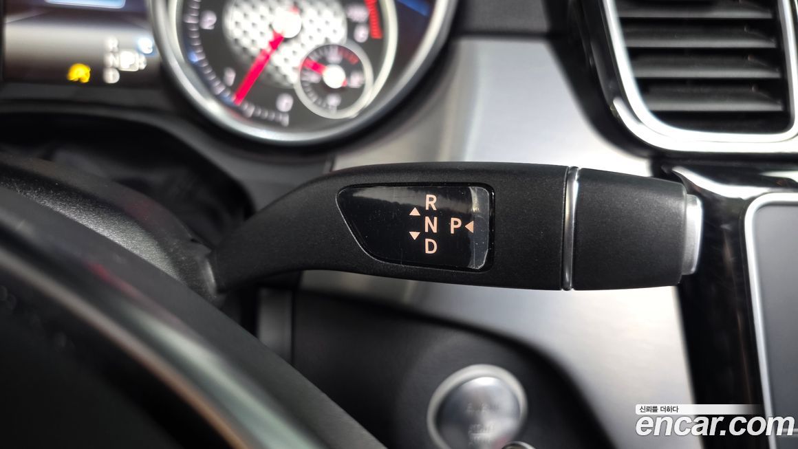 Mercedes-Benz GLE-Class 2018