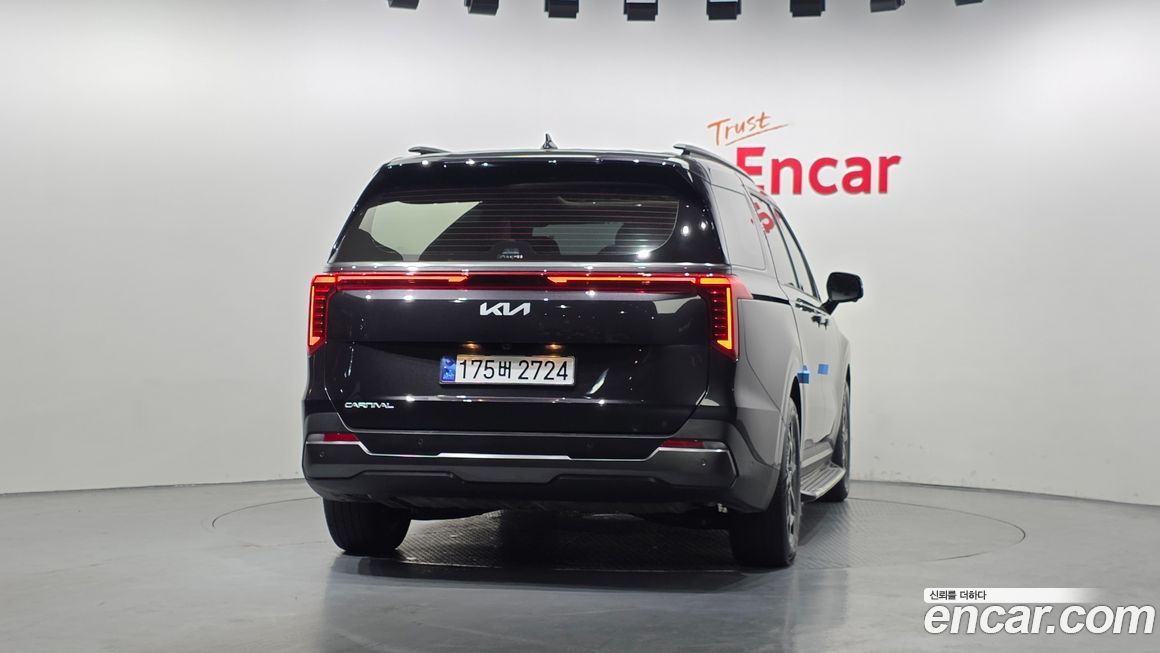 Kia Canival 2025
