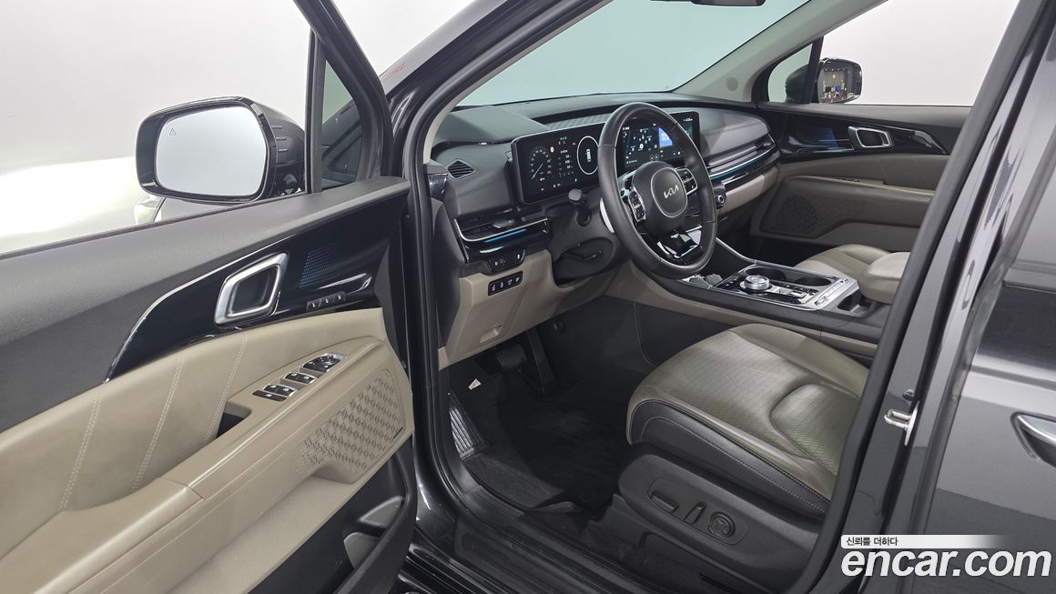Kia Canival 2025