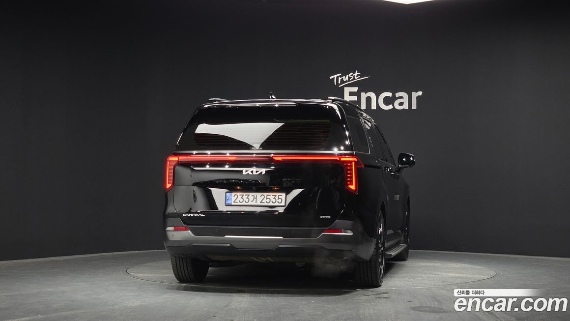Kia Canival 2025