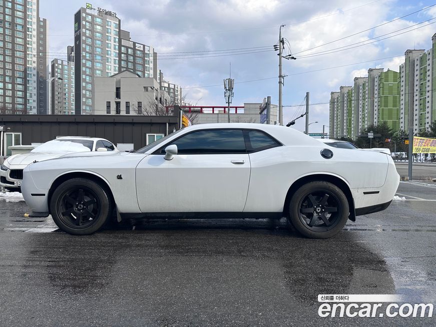 Dodge Challenger 2017