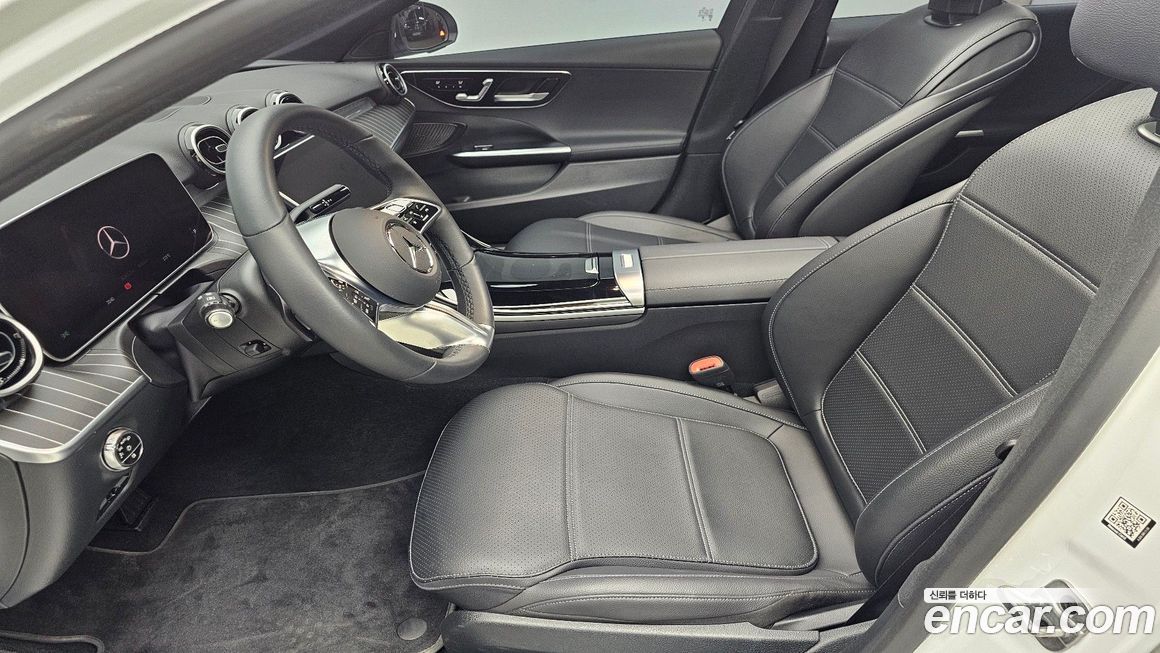 Mercedes-Benz C-Class 2024