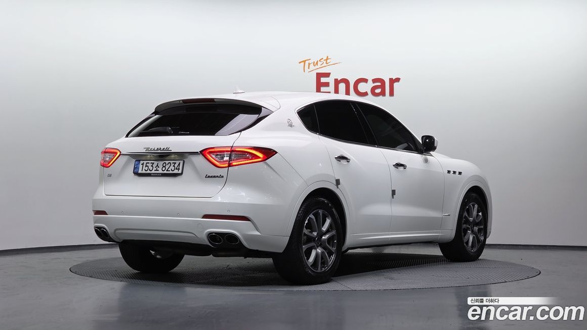 Maserati Levante 2020