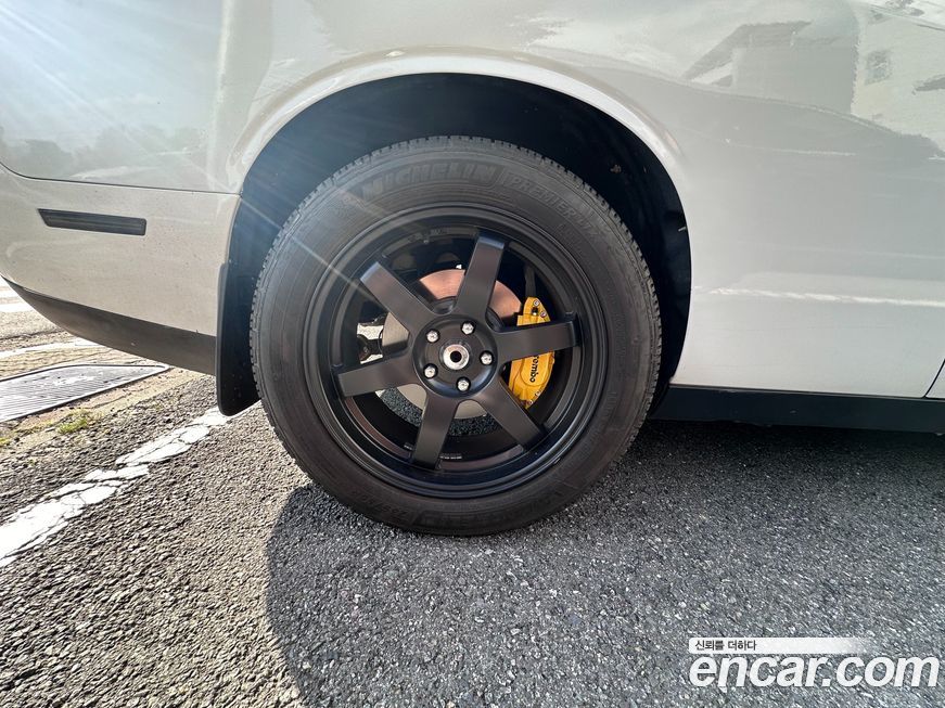 Dodge Challenger 2017