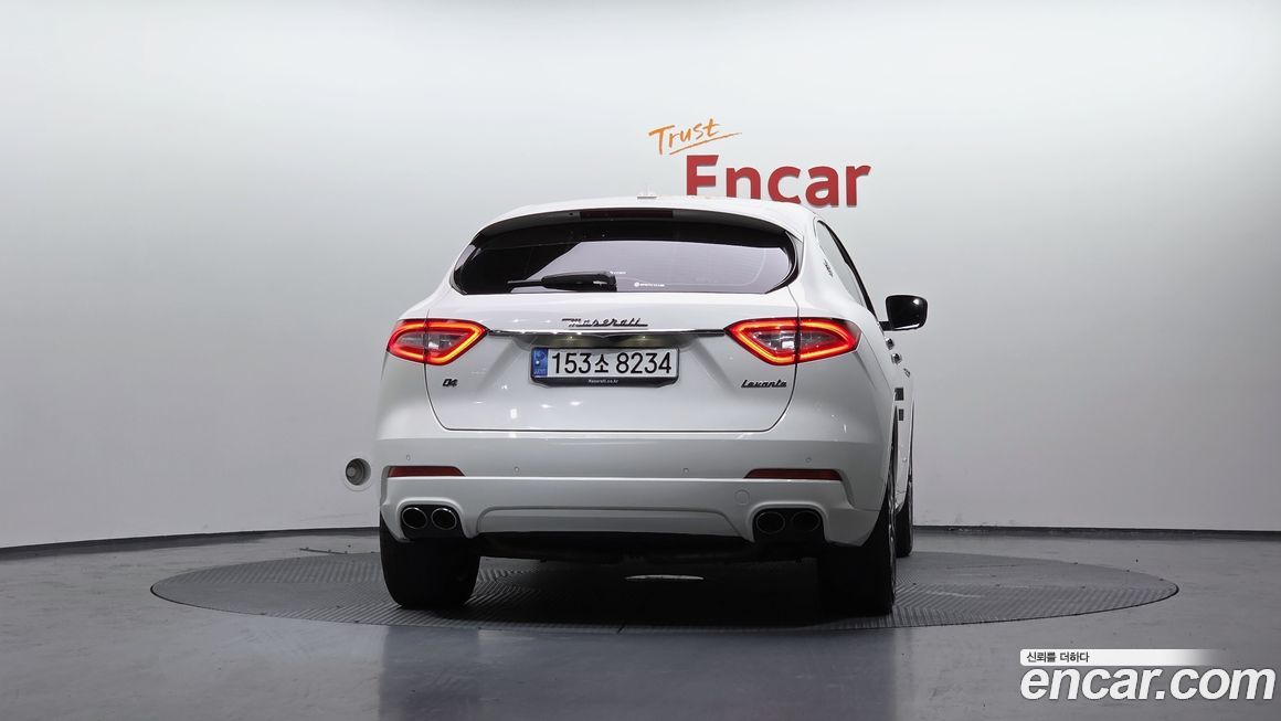 Maserati Levante 2020