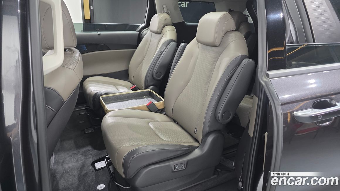 Kia Canival 2025